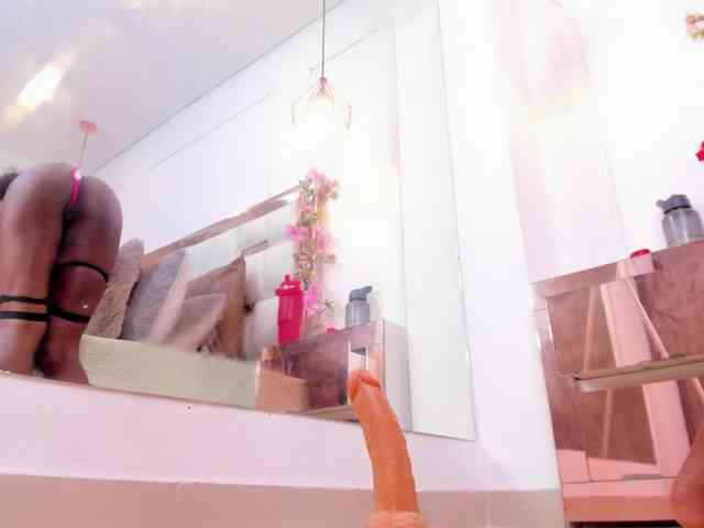 Aylin-Rose webcam