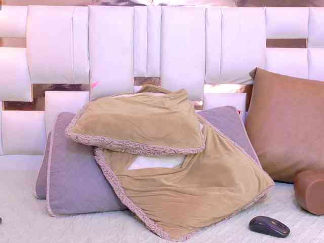 Aylin-Rose webcam