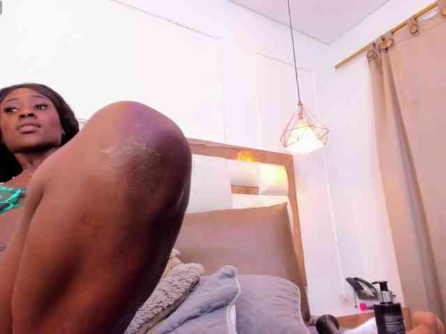 Aylin-Rose webcam