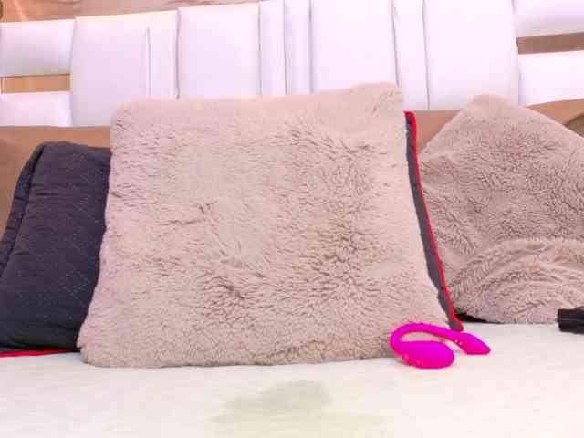 Aylin-Rose webcam