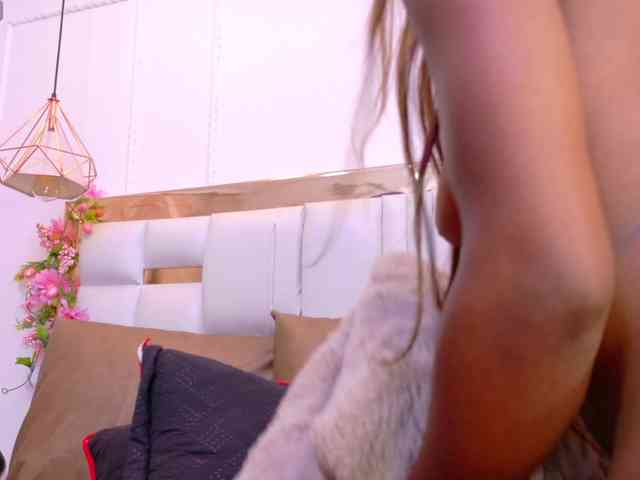 Aylin-Rose webcam