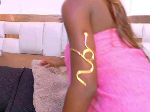 Aylin-Rose webcam