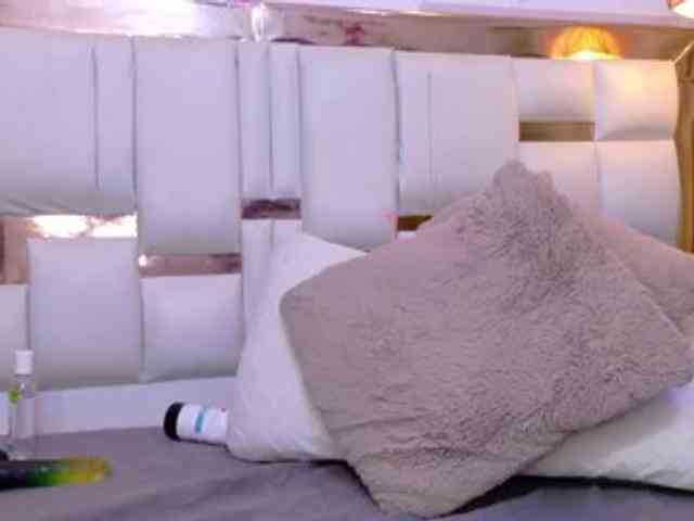 Aylin-Rose webcam