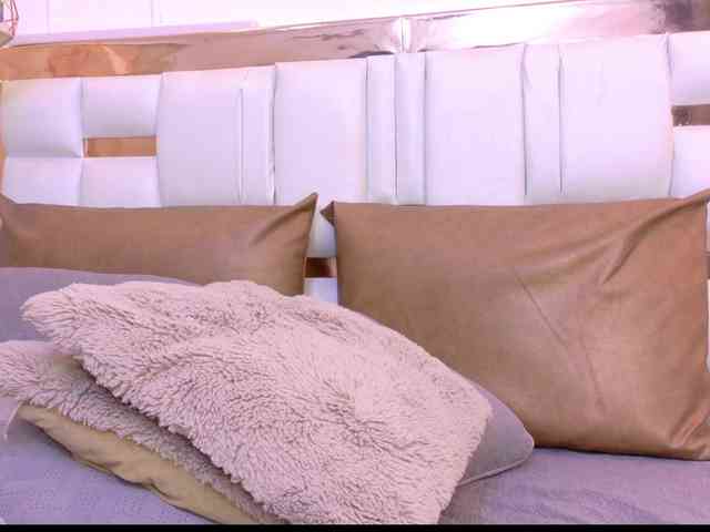 Aylin-Rose webcam