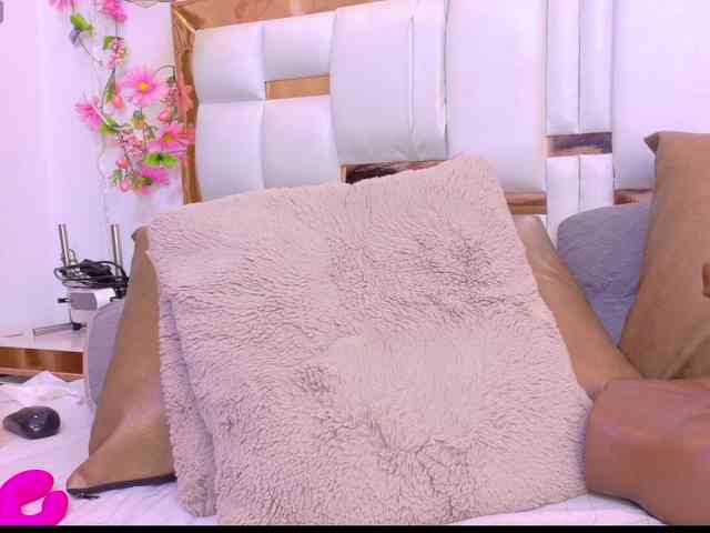 Aylin-Rose webcam