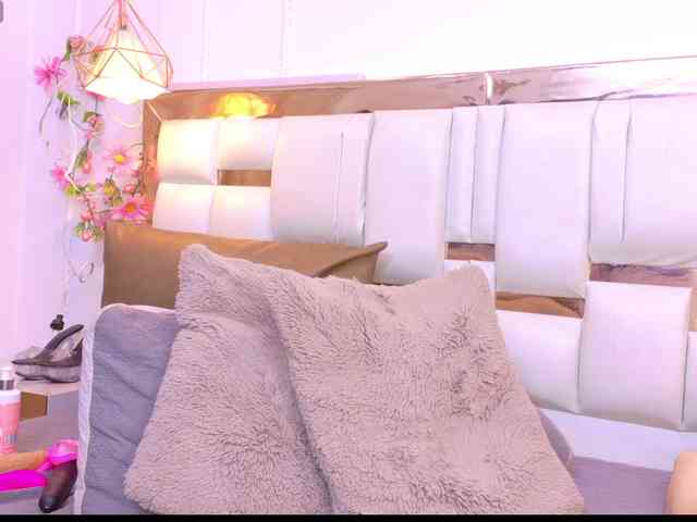 Aylin-Rose webcam
