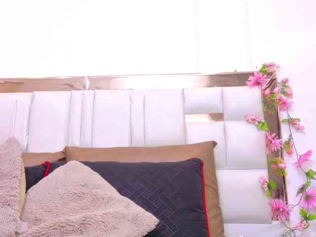 Aylin-Rose webcam