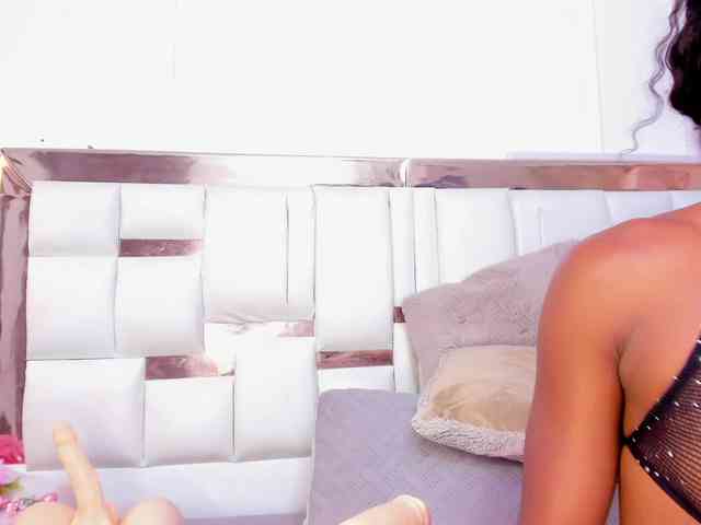Modelo: Aylin-Rose