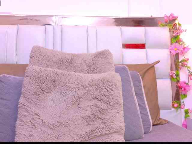 Aylin-Rose webcam