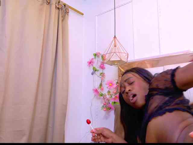 Aylin-Rose webcam