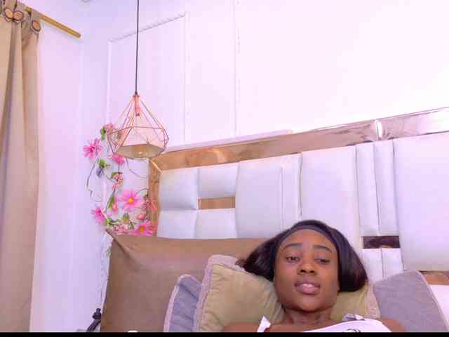 Aylin-Rose webcam