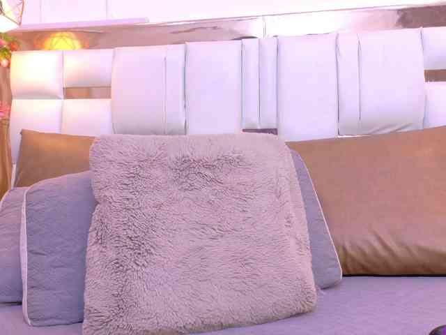 Aylin-Rose webcam