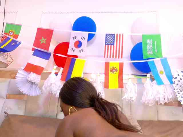 Modelo: Aylin-Rose