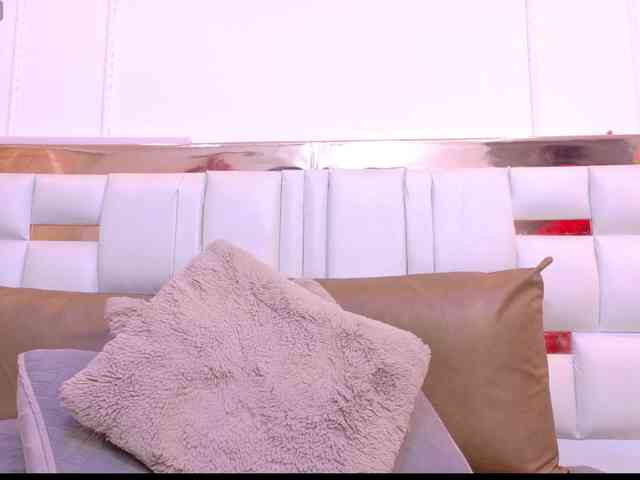 Aylin-Rose webcam