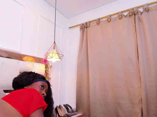 Aylin-Rose webcam