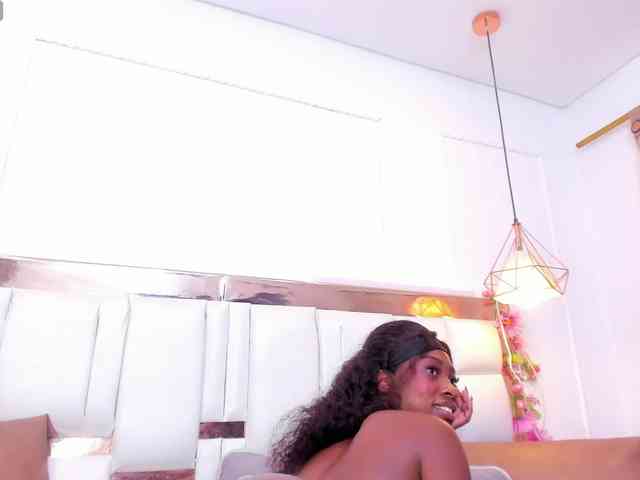Aylin-Rose webcam