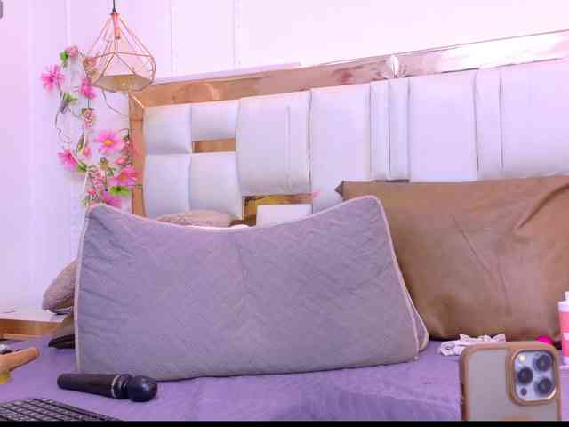 Aylin-Rose webcam