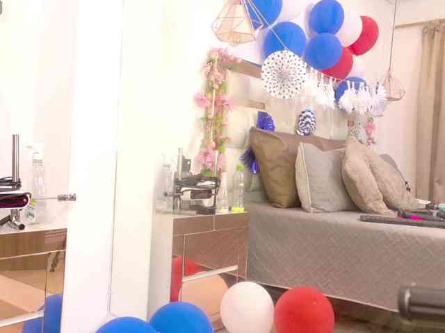 aylin-rose's live room