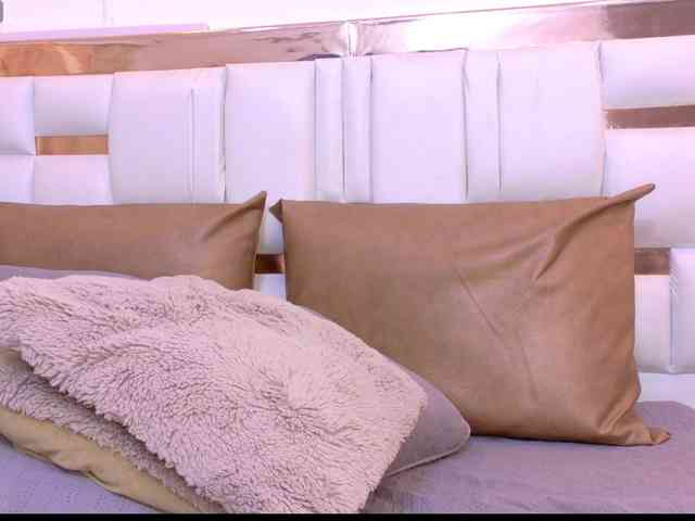 Aylin-Rose webcam