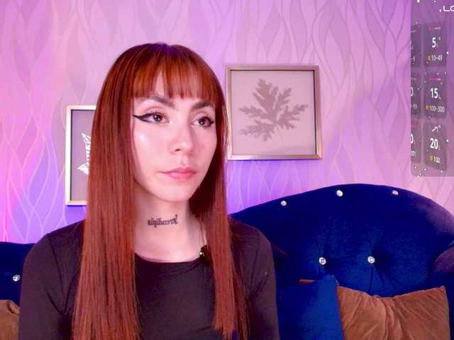 Sabrinaa1 live cam