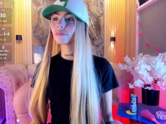 Sabrinaa1 live cam on BongaCams