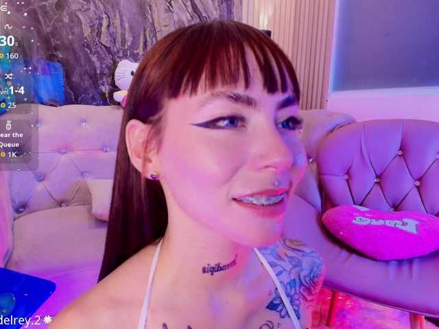 Sabrinaa1 live cam on BongaCams