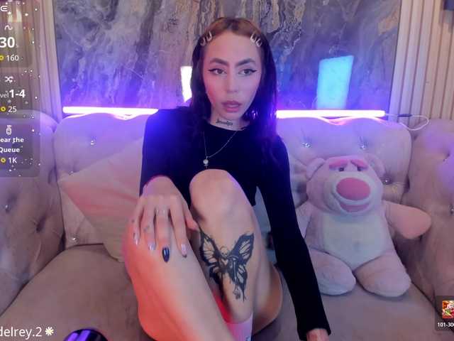 Sabrinaa1 live cam on BongaCams