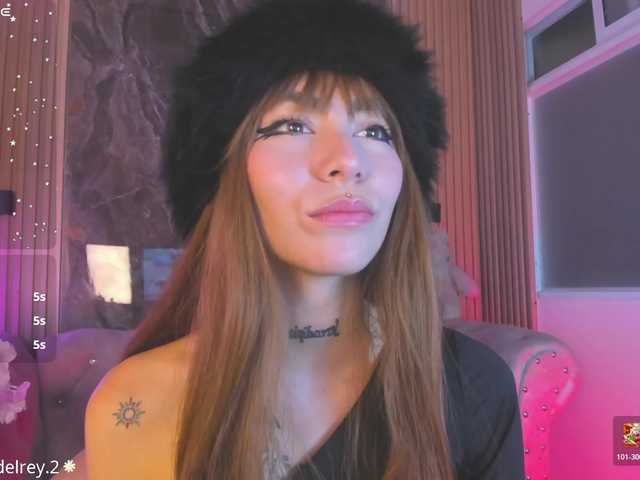 Sabrinaa1 live cam on BongaCams