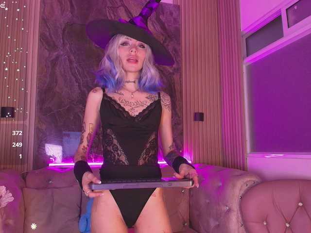 Sabrinaa1