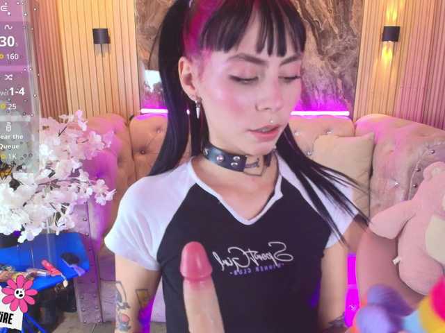 Sabrinaa1's BongaCams show and profile