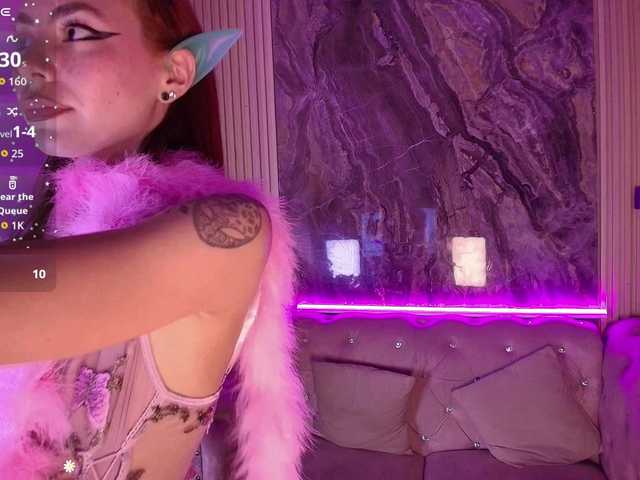 Sabrinaa1 live cam on BongaCams