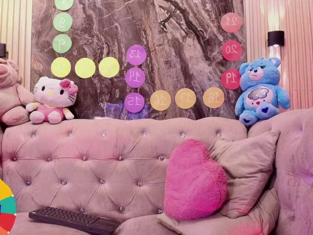 Sabrinaa1 live cam on BongaCams
