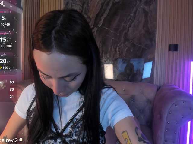 Sabrinaa1 live cam on BongaCams