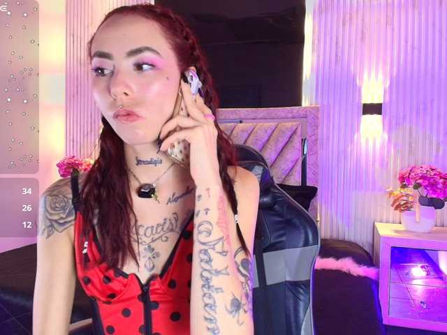 Sabrinaa1 live cam on BongaCams