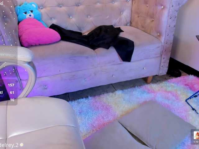 Sabrinaa1 live webcam show