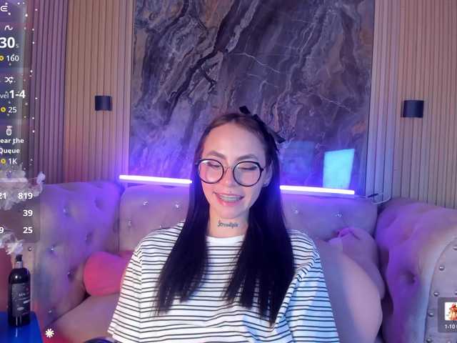 Sabrinaa1 live cam