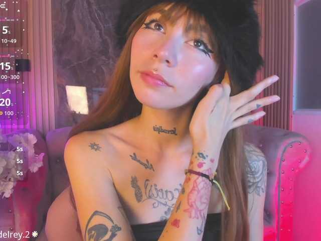 Sabrinaa1 live cam on BongaCams