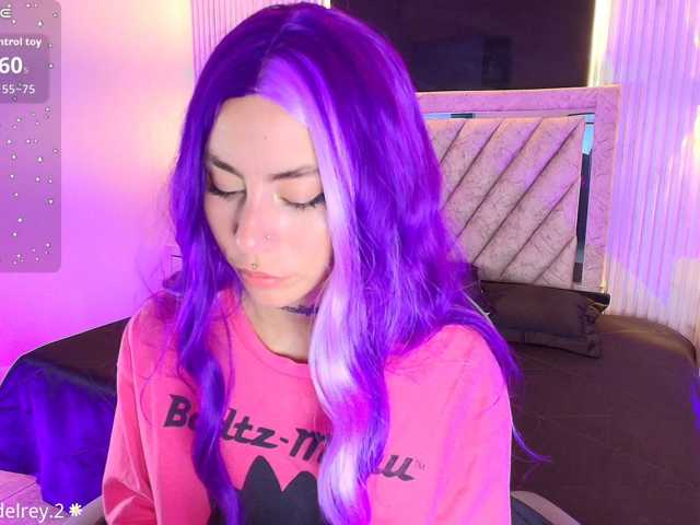 Sabrinaa1 live cam on BongaCams