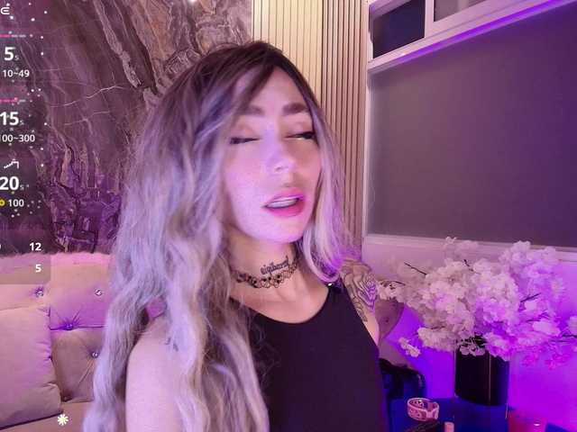 Sabrinaa1