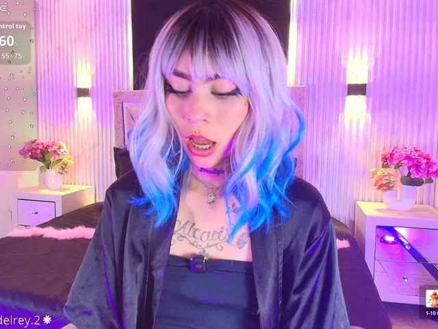 Sabrinaa1, en directo ahora en BongaCams