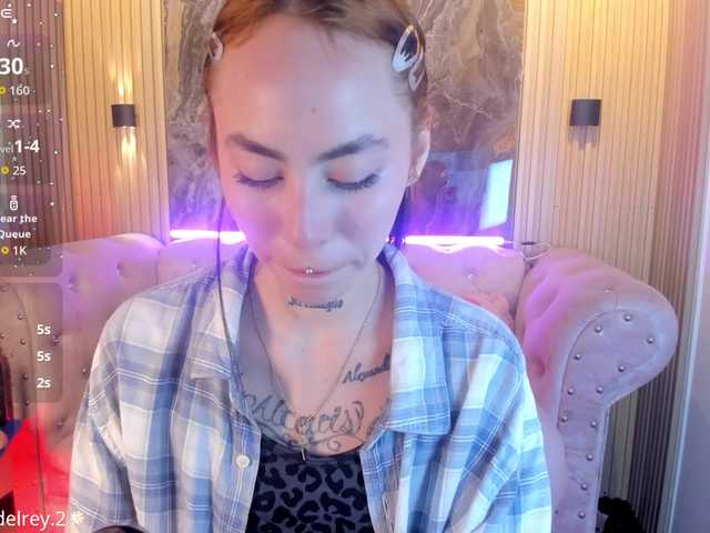 Sabrinaa1 live cam on BongaCams