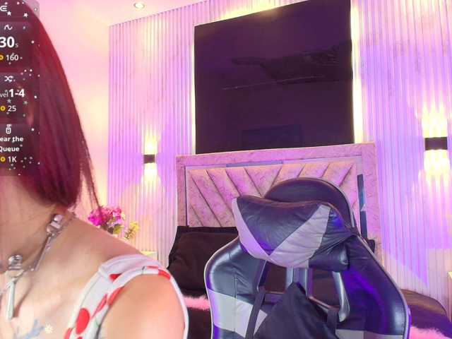 Sabrinaa1 live cam on BongaCams