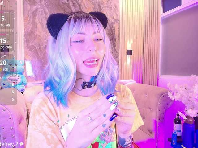 Sabrinaa1 live cam on BongaCams