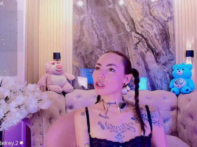 Sabrinaa1 live cam on BongaCams