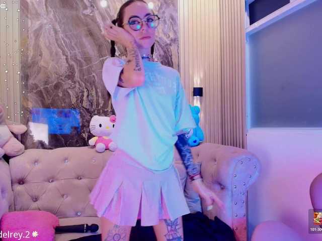 Sabrinaa1 live cam on BongaCams