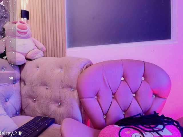 Sabrinaa1 live cam on BongaCams