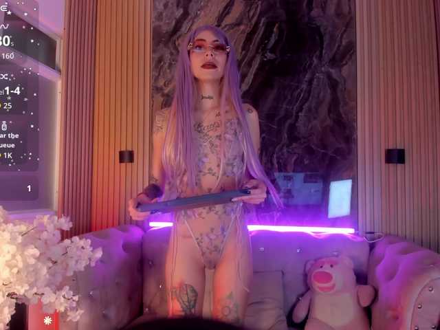 Sabrinaa1 live cam on BongaCams