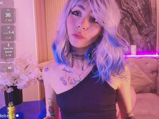Sabrinaa1 live cam on BongaCams