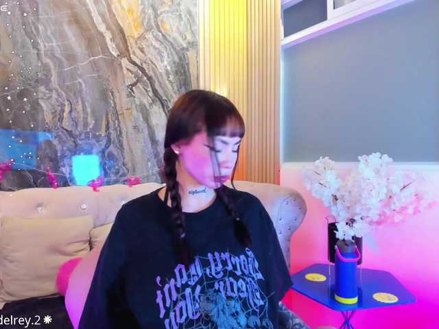 Sabrinaa1 live cam on BongaCams