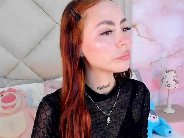 Sabrinaa1 live cam on BongaCams